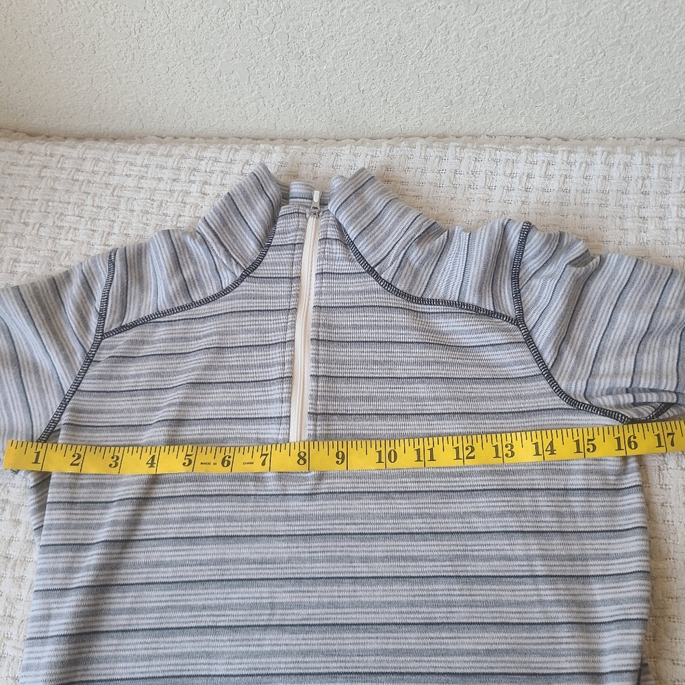 Smartwool Striped Gray Quarter-Zip Pullover Women's Size M - Picture 6 of 8